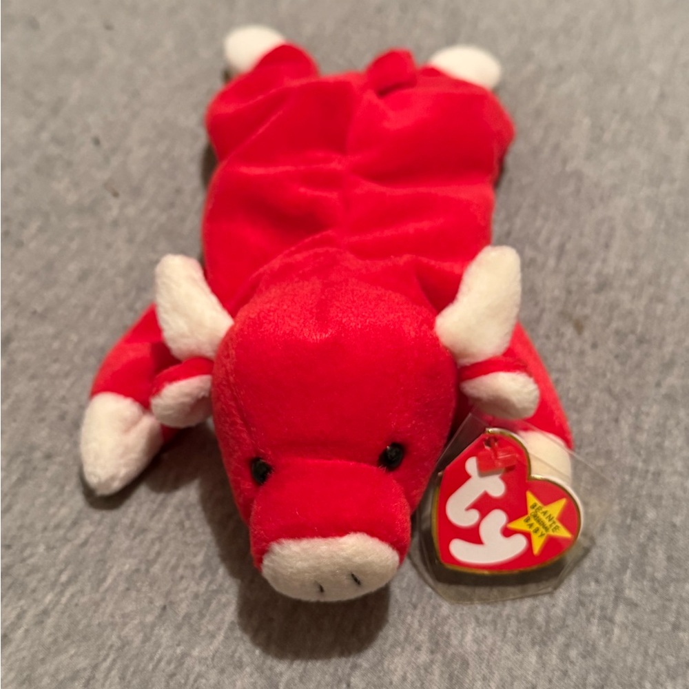 Ty Scorch Red Bull Plush Toy